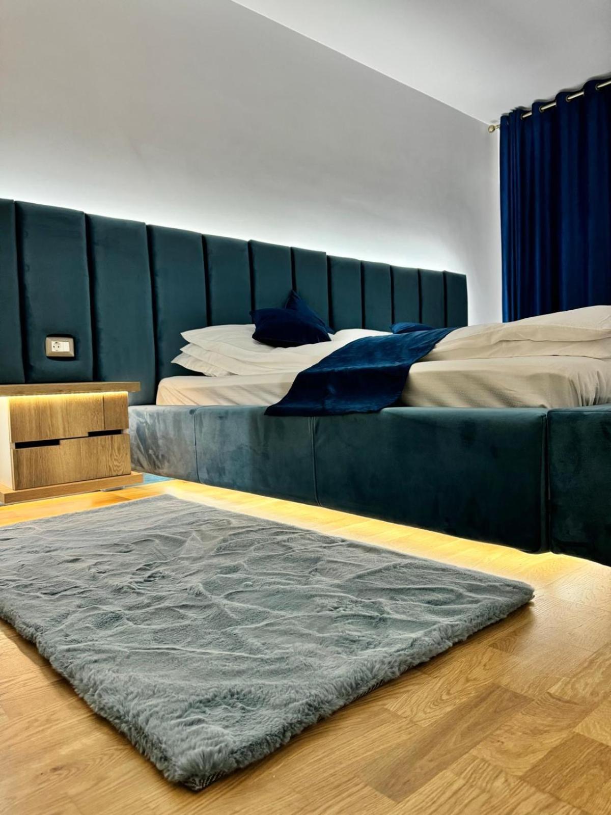 Luxury Blue Apartment Ясси Екстер'єр фото